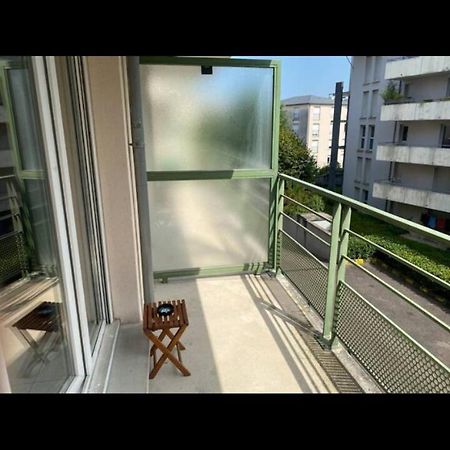 Appartement Calme Centre Ville Avec Place Parking Limoges Bagian luar foto